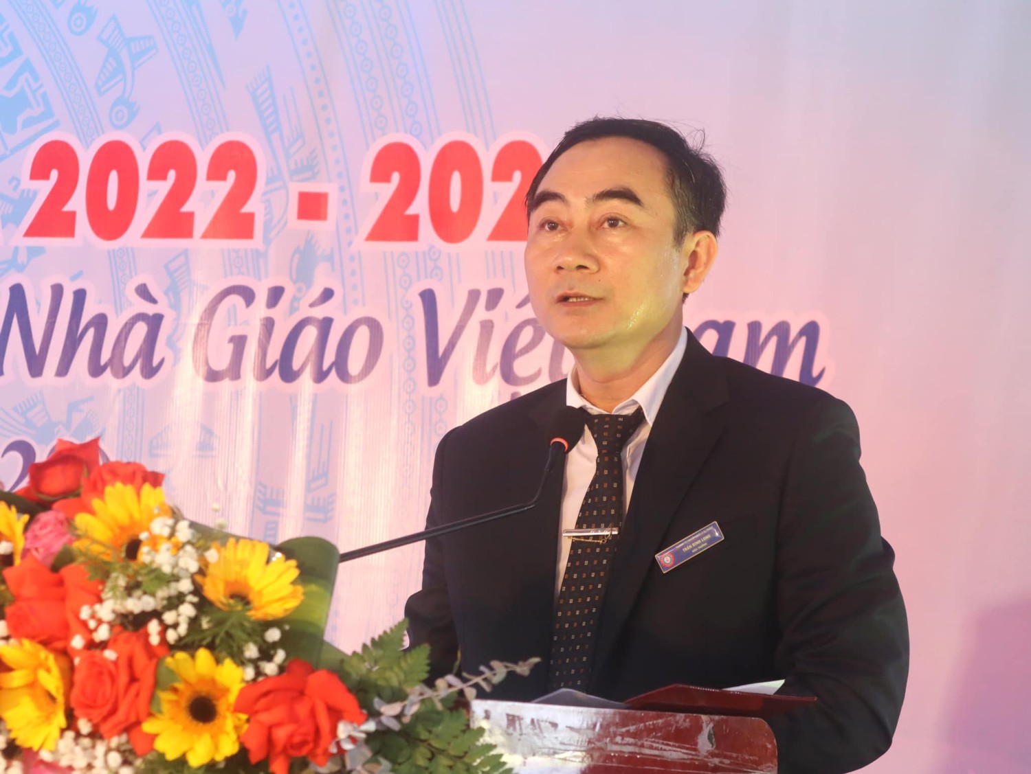Trường Trung Cấp Nghề Lý Tự Trọng Cần Tuyển: 04 Giáo Viên Giáo Dục Nghề Nghiệp